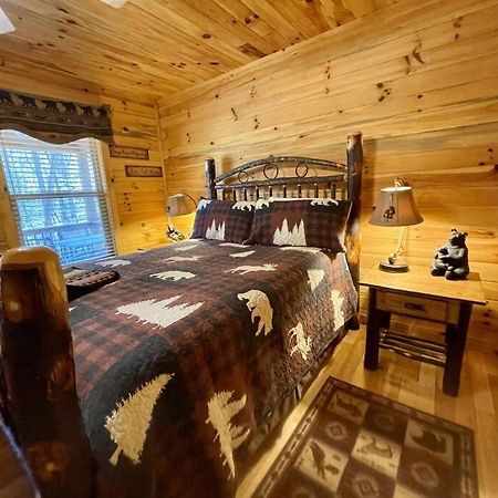 2 Bed Cabin Hot Tub Close To Helen #16 Exterior foto