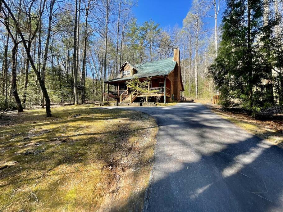 2 Bed Cabin Hot Tub Close To Helen #16 Exterior foto