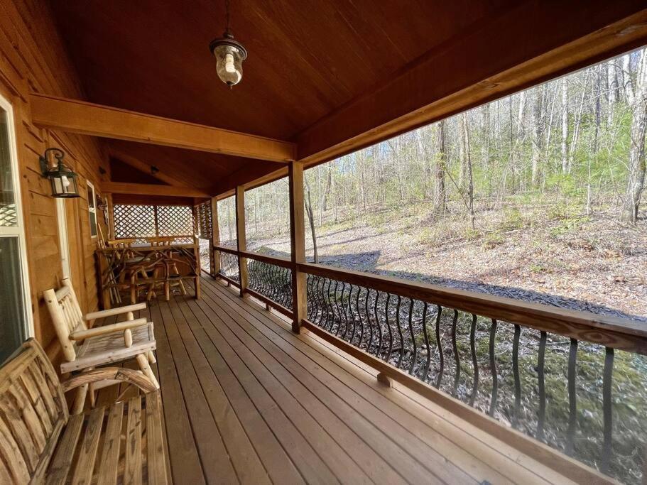 2 Bed Cabin Hot Tub Close To Helen #16 Exterior foto