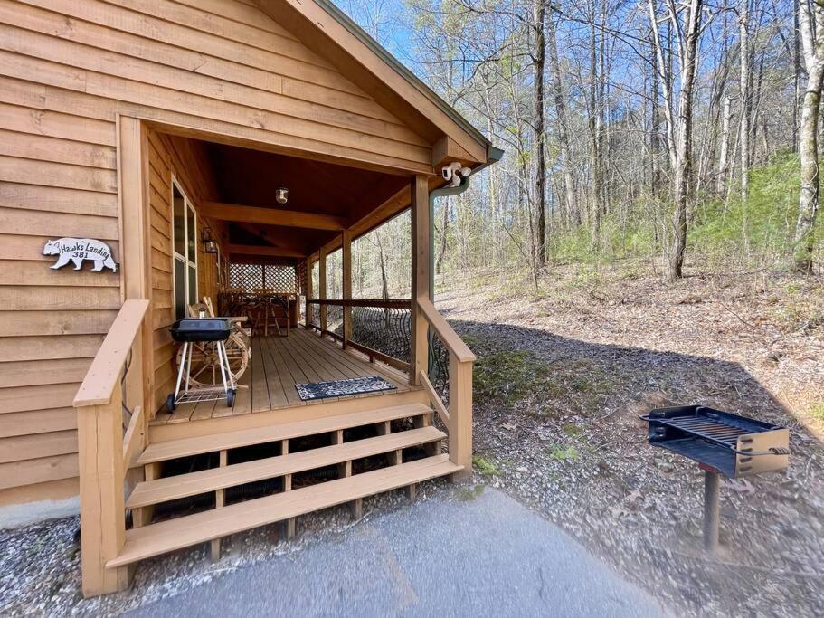2 Bed Cabin Hot Tub Close To Helen #16 Exterior foto